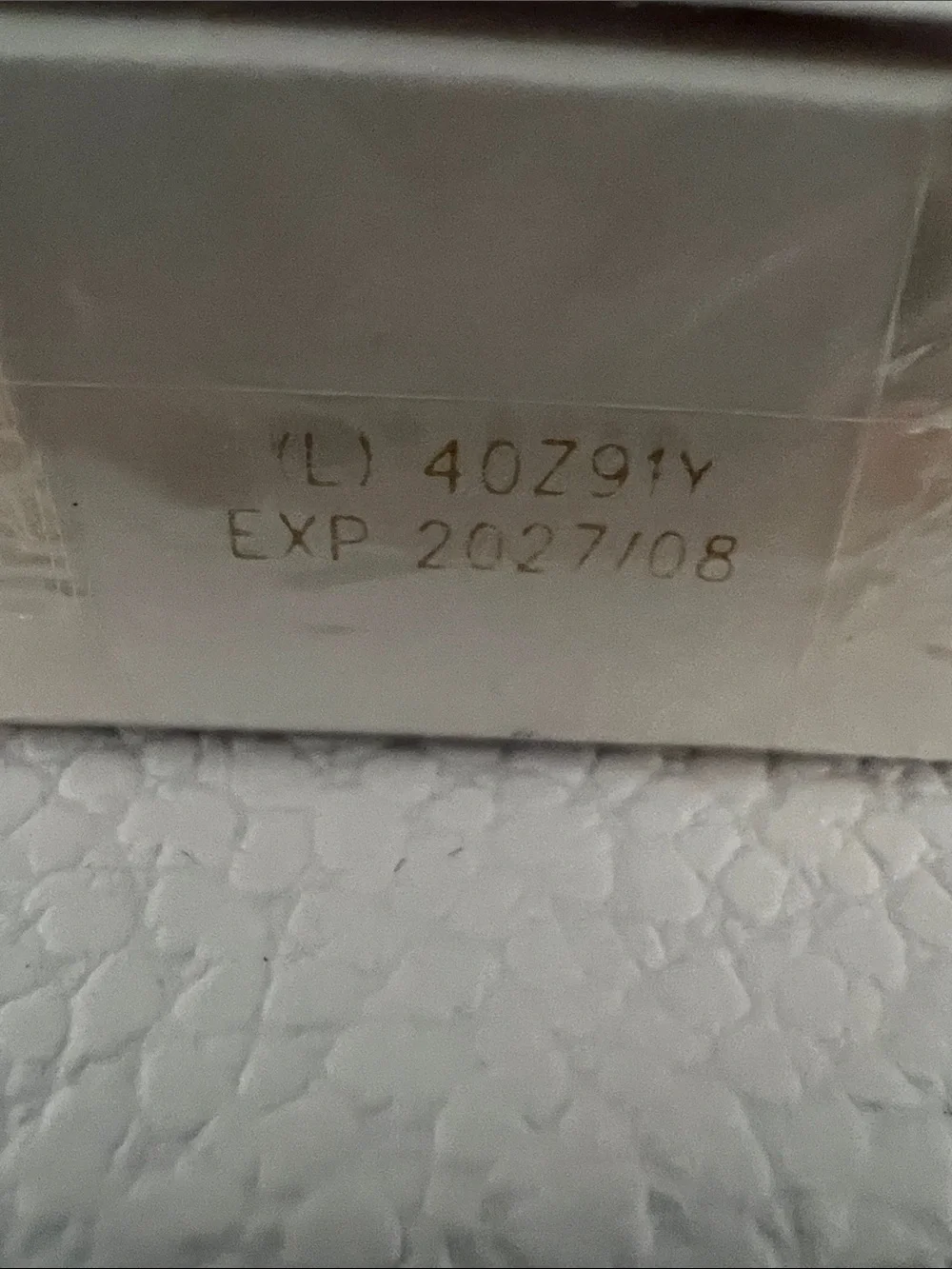 Lancome UV Expert Supra Screen Invisible Sunscreen Serum SPF 50 - 50ml